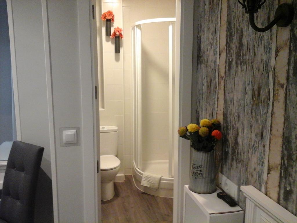 מדריד Hostal Don Alfonso מראה חיצוני תמונה